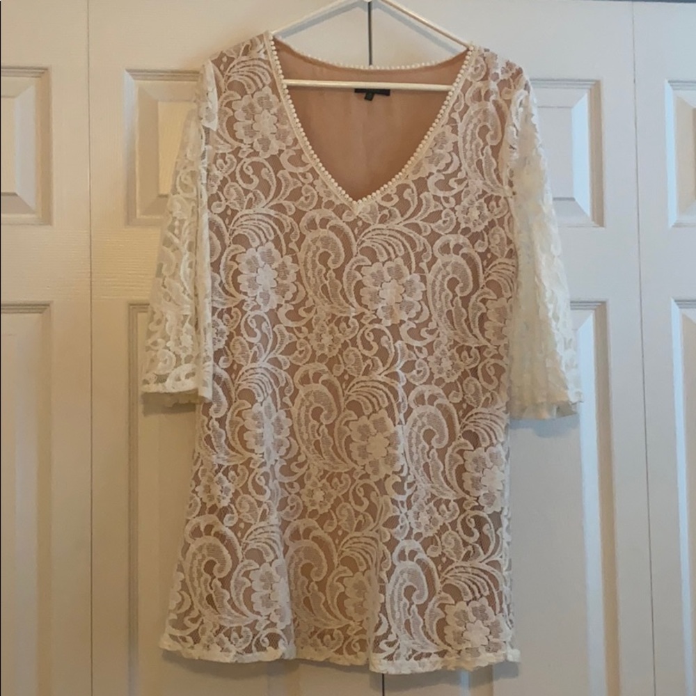 Aakaa nude and white dress size M